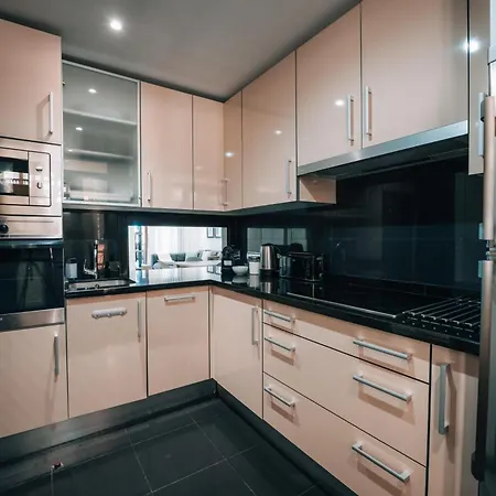 Luxury 3 Bedrooms, Private Heated Pool - Ehhouse Apartment *